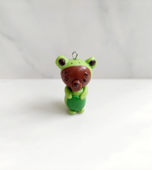 Sapo - der Bär im Froschkostüm Charm