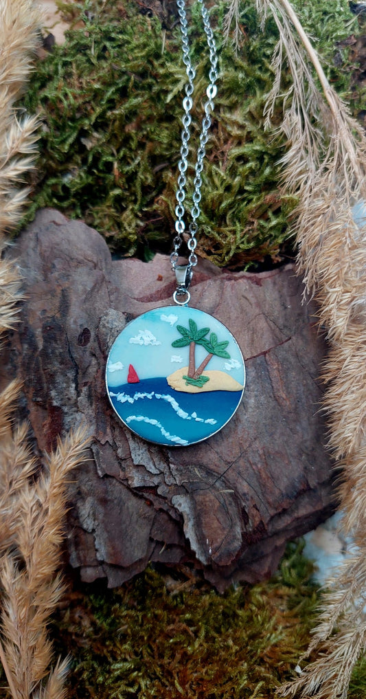 Island Necklace 