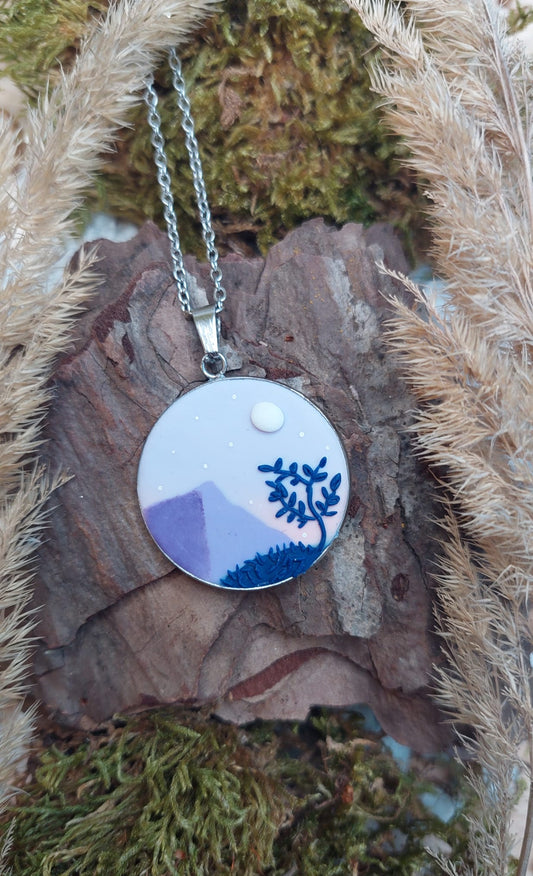 Berg in der Dämmerung Kette